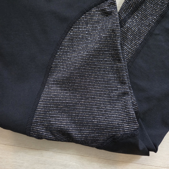 Nike Black and Gray Pro Leggings - Picture 2 of 10